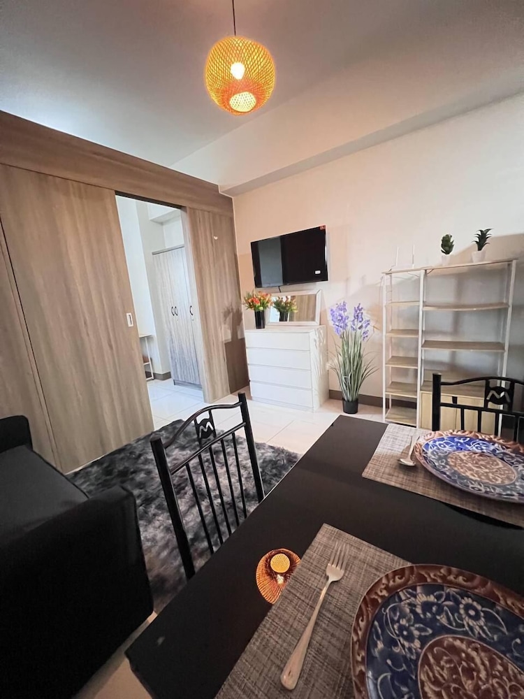 COAST RESIDENCES
