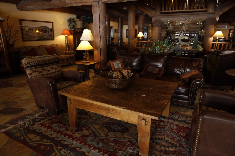 Daniels Summit Lodge view 4
