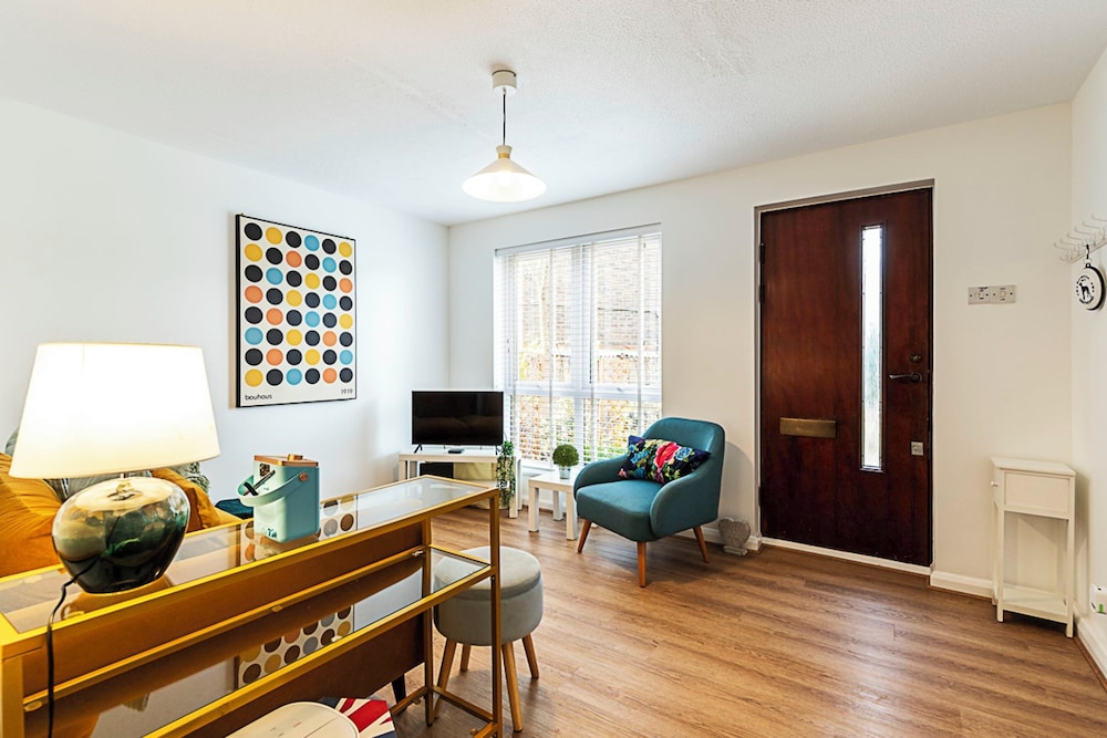 Charming One Bedroom Flat in Rotherhithe