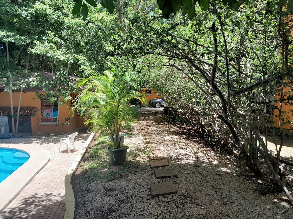 Hotel Cabinas La Playa