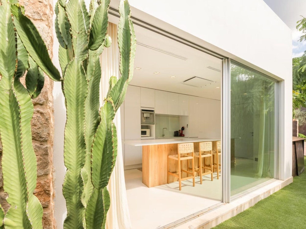 Holiday Home With Pool Area