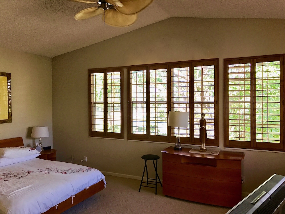 West Palm Beach Vacations - Private-Luxurious Mediterranean Villa - Property Image 4