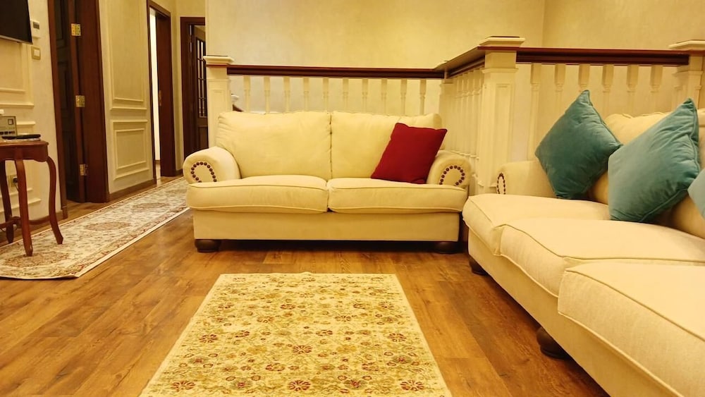 3BR Duplex with garden in new cairo