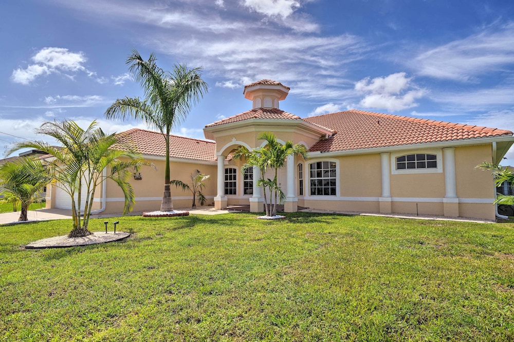 Screened Patio: Canal-front Cape Coral Home