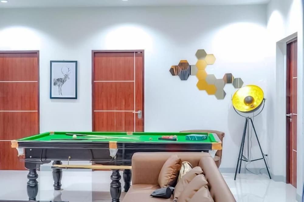 Temmy Pool Villa