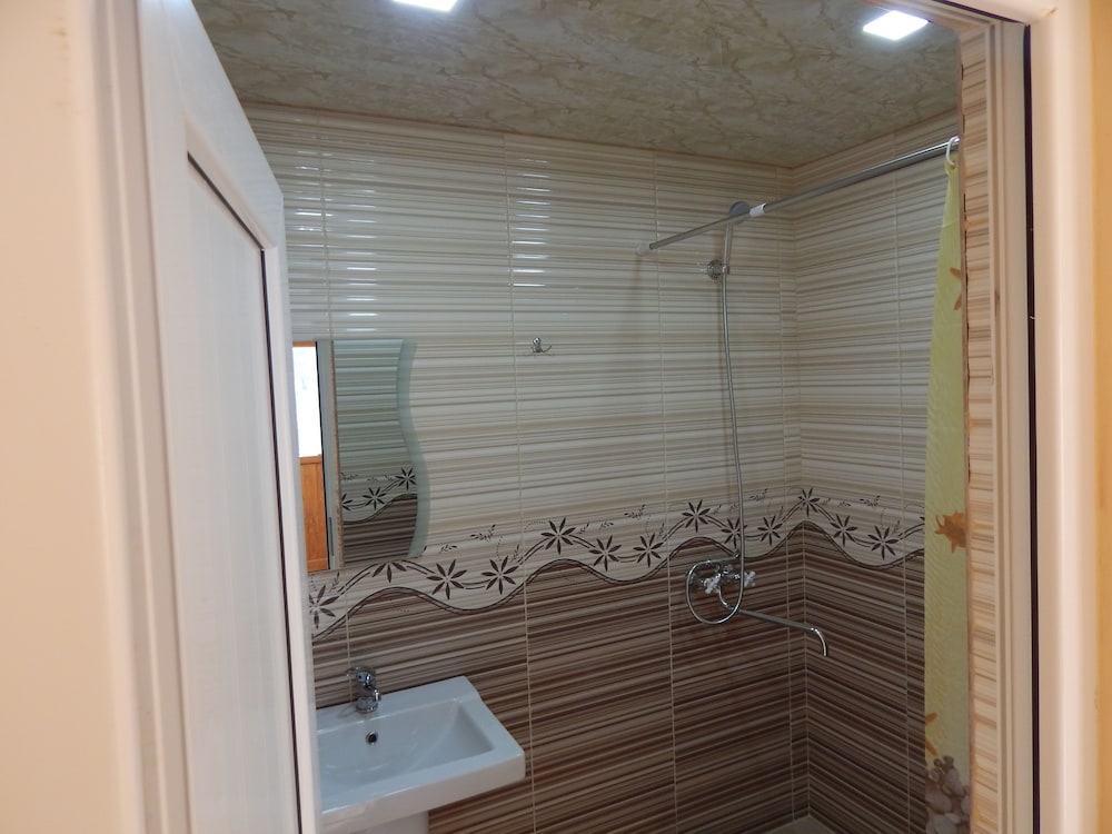 Arami Guesthouse