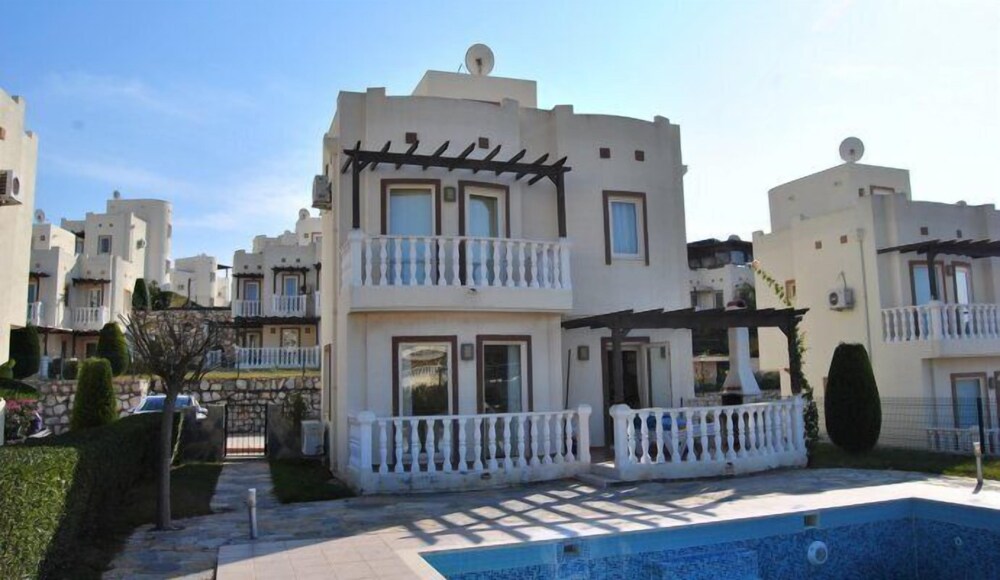 Flamingo Country Club 3 Bedroom Villa