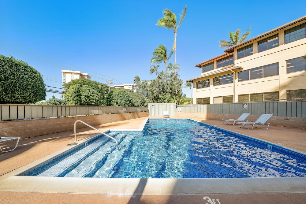 Kahana Manor 608 in Lahaina