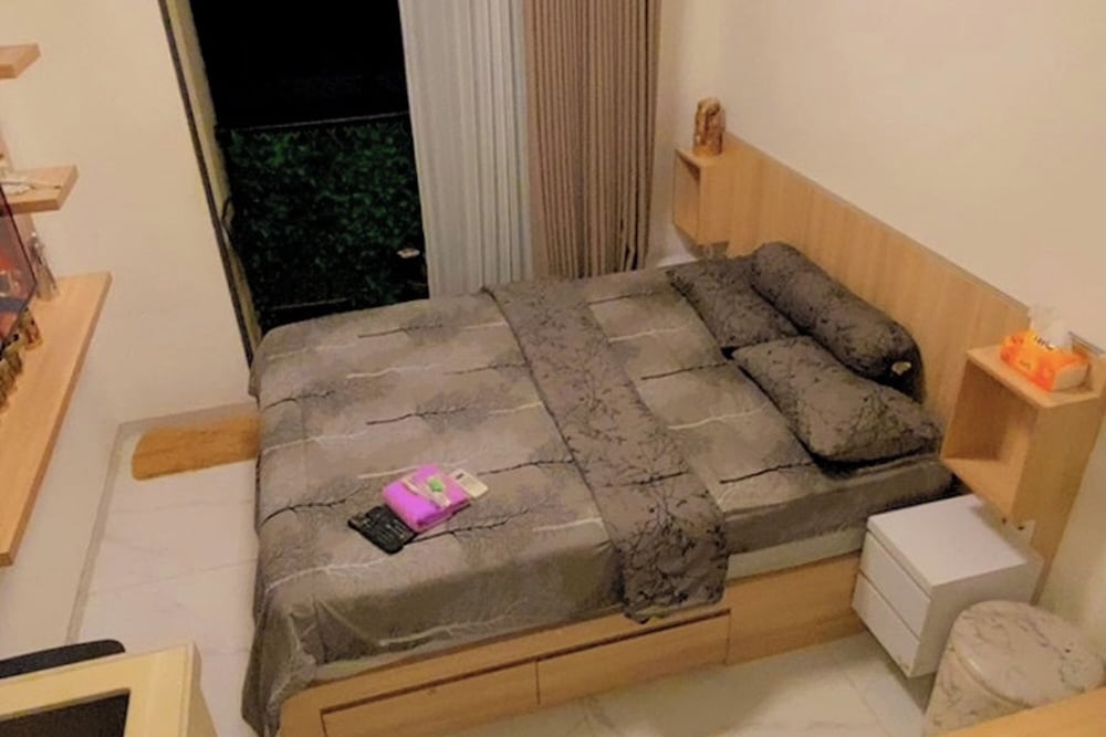 Sky House Bsd By Mizu Rooms