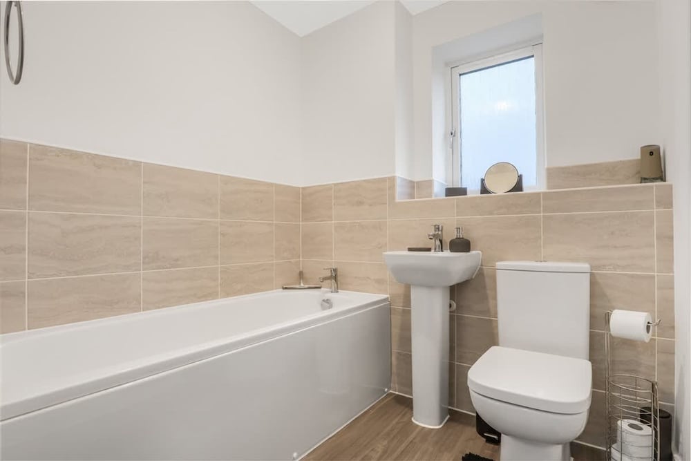 Harmony 5 Mins to City Centre Balcony Fast Wifi