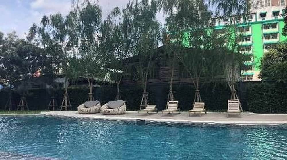 Ideo O2 Resort Condo BTS Bangna