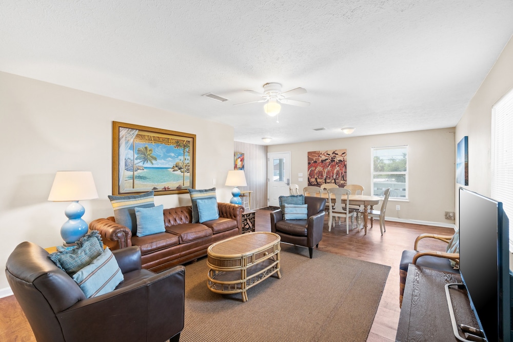 Adorable Beach Cottages in Panama City Beach by Panhandle Getaways