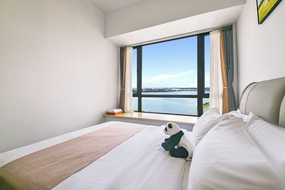 R&F Princess Cove by FUJU & 5mins to ClQ