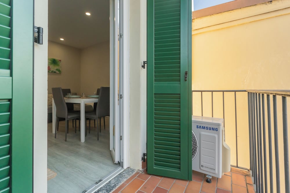 Zezio 44 by Rent all Como