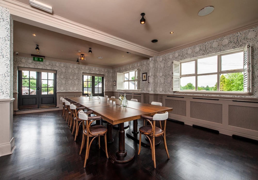 Altrincham Vacations - The Bulls Head Hotel - Property Image 20