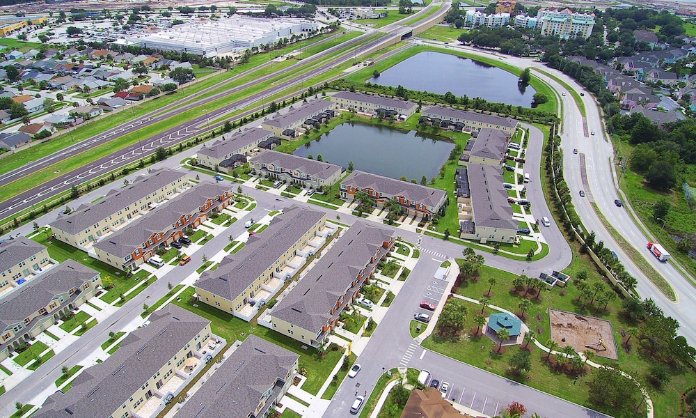 Amazing 4 Bedroom Close to Disney Compass Bay Resort 5161 - Image 5