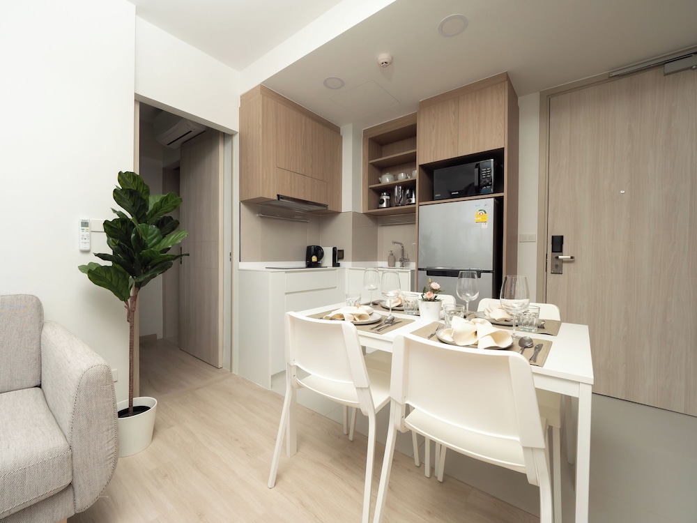 Laguna SkyPark new brand apartments