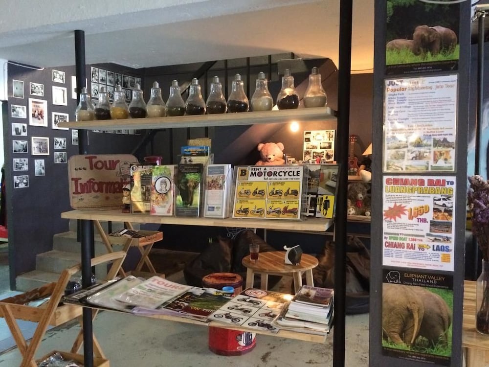 Hotel Norn Nung Len Cafe & Hostel - Image 1