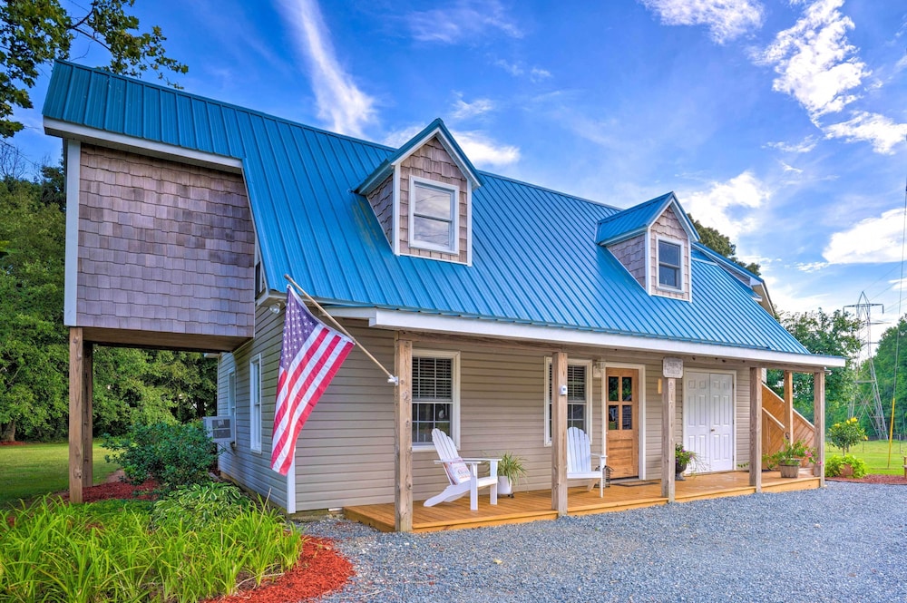 Country-chic Studio w/ Pool  Stable Access! - Property Image 2