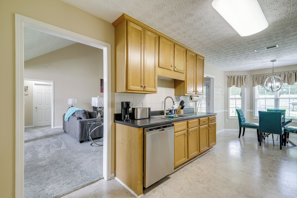 Shop, Fish & Explore: Suburban Home in Loganville!
