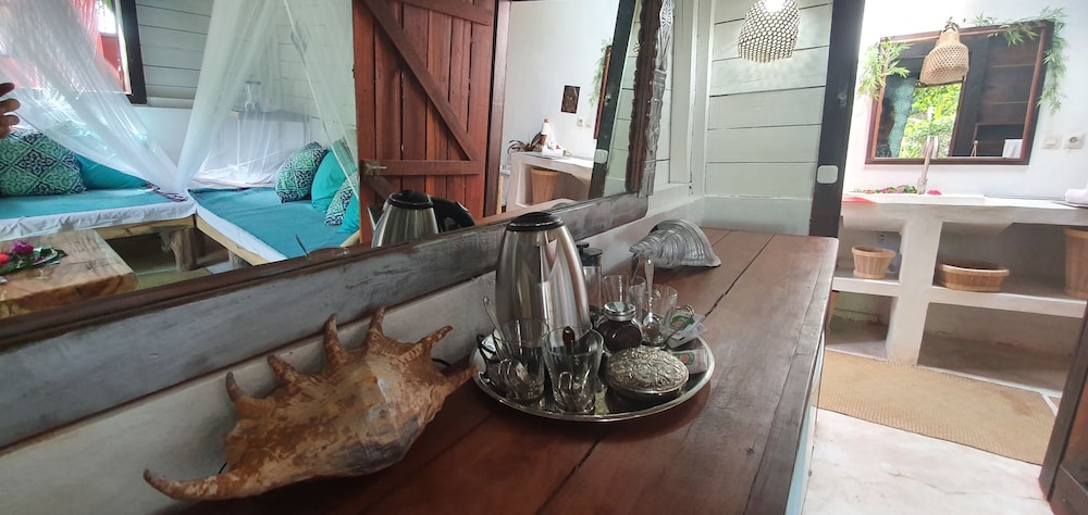Ravoraha Ecolodge