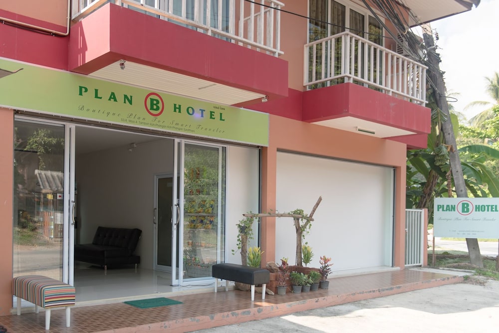 Plan B Hotel - Hostel