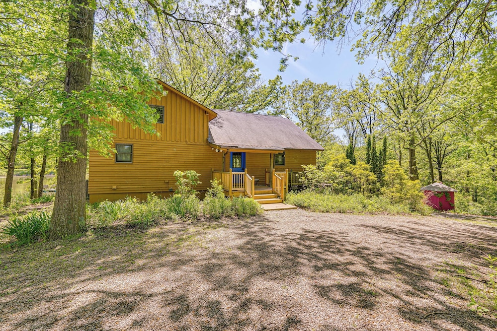Historic Clark Cabin w/ Deck Fishing Pond Access - Property Image 36