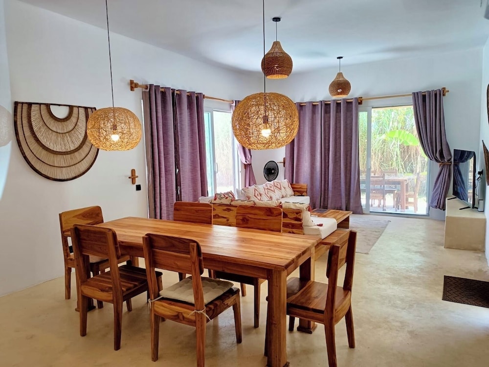 Luxury Lions Villas Zanzibar - with Private Cook&Infinity Pools