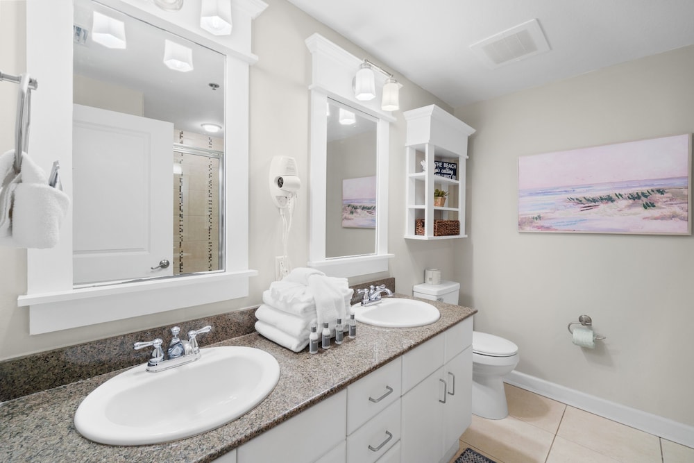 Grand Panama Beach Resort by Panhandle Getaways