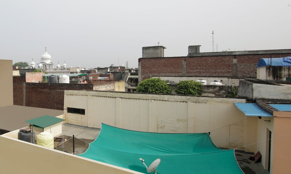 Faridabad Vacations - Treebo Punjabi Nature Residency, Near Faridabad Railway Station - Property Image 22