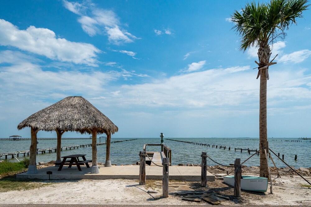 Aransas Bay Retreat view 4