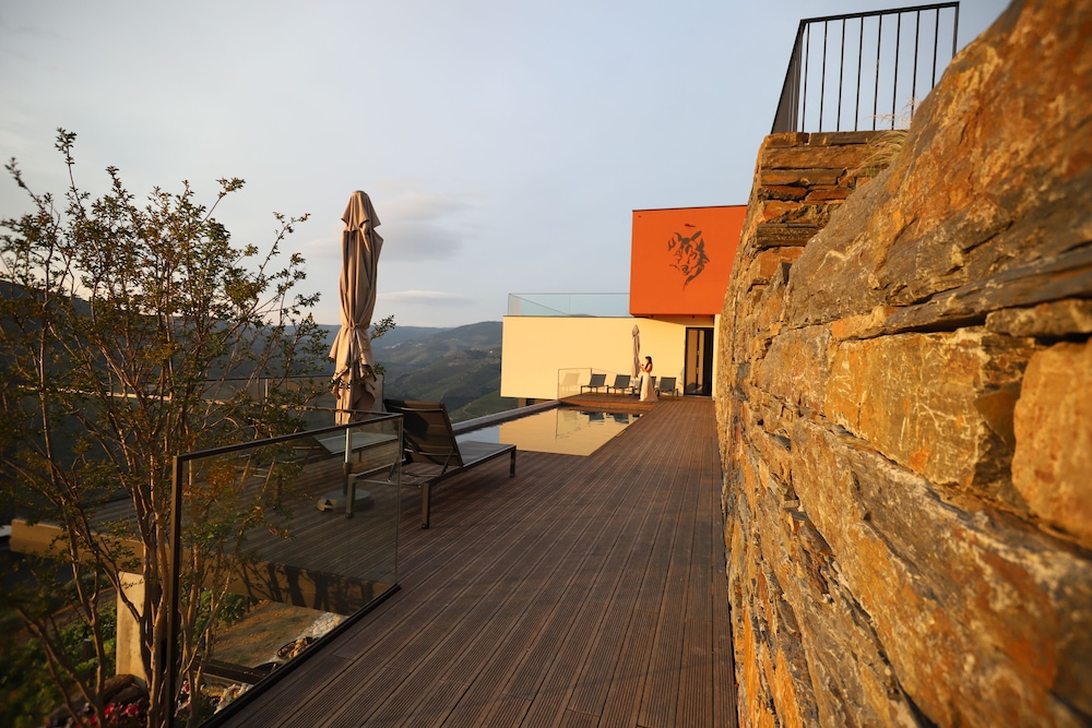 Hotel Quinta Vale de Lobos Douro - Image 1