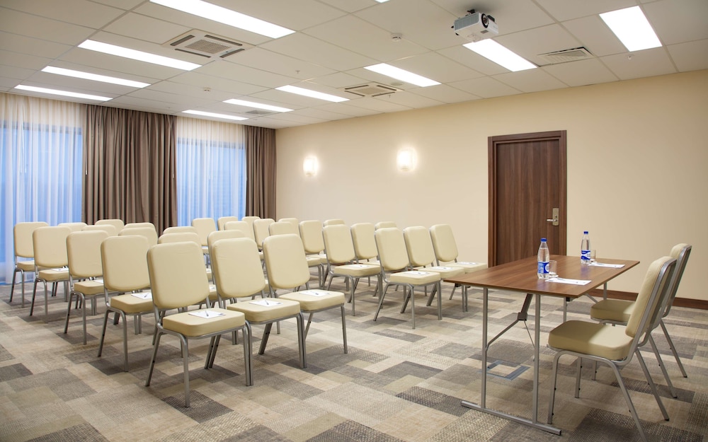 Hampton by Hilton Minsk City Centre