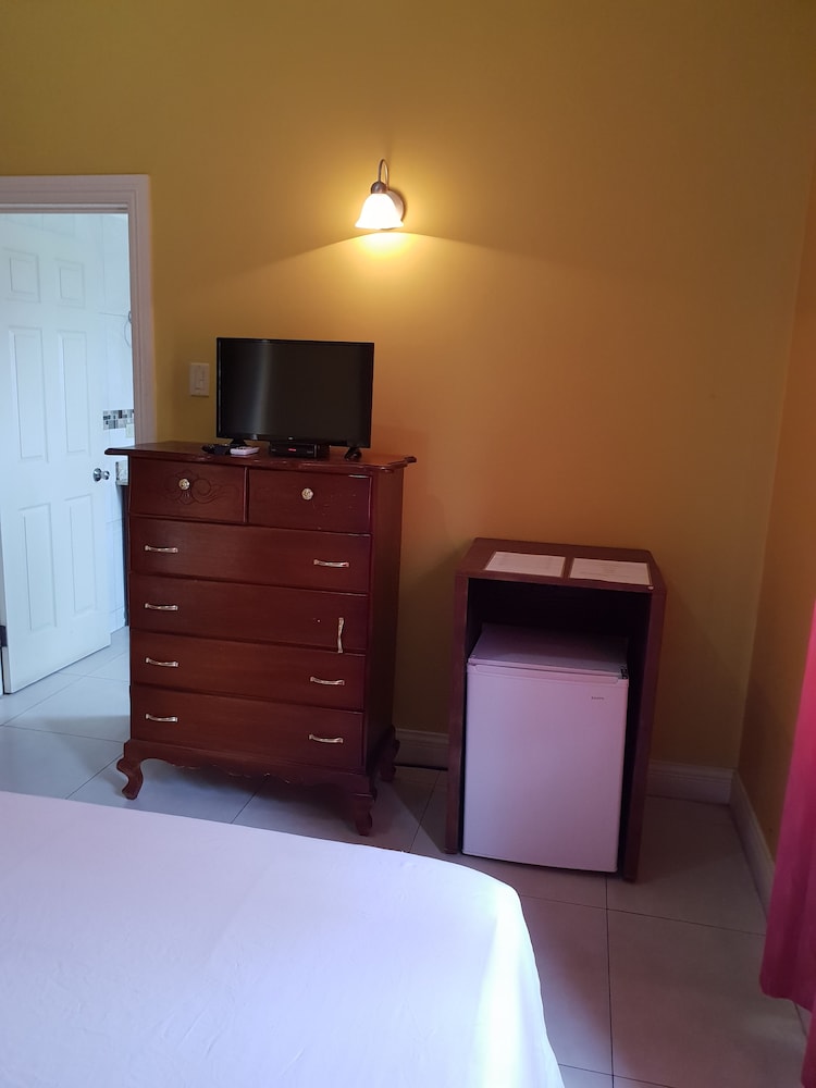 Kingston Paradise Place Rooms