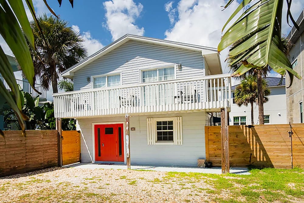 Barefoot Bungalow