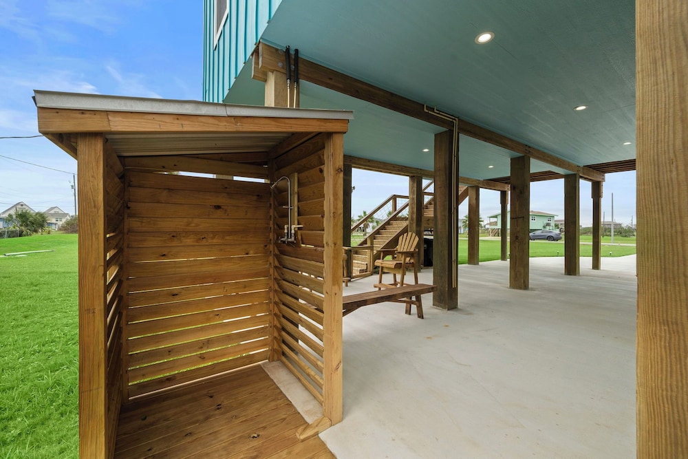 Coral Mountain by Ryson Vacation Rentals