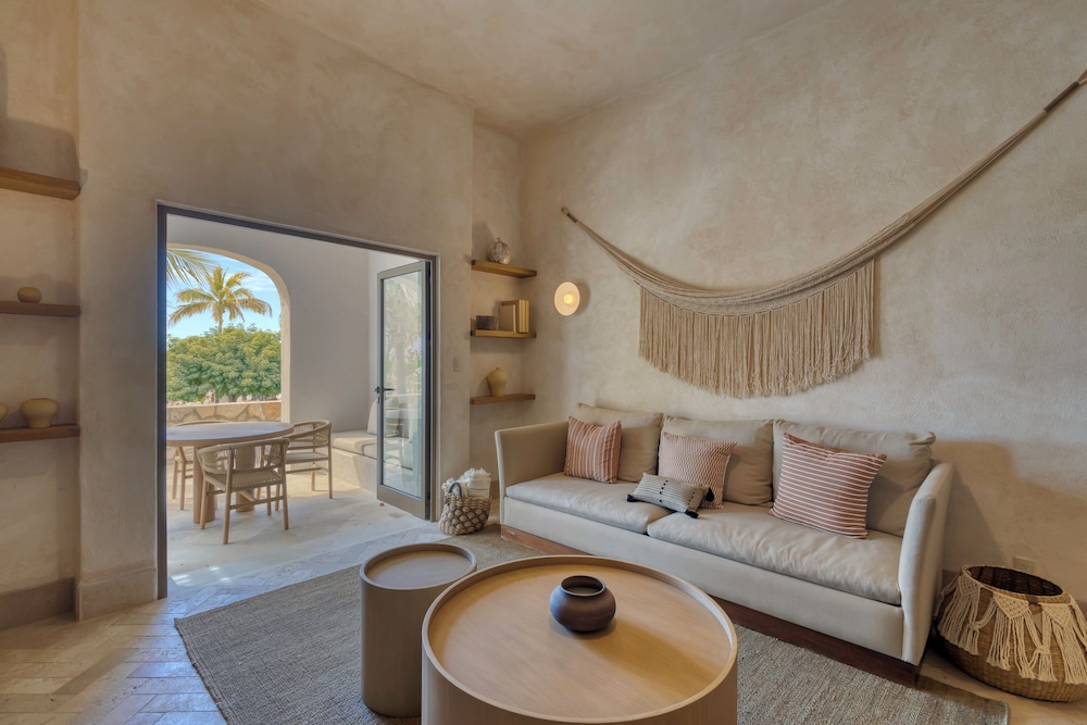Casa Nima by Lumina