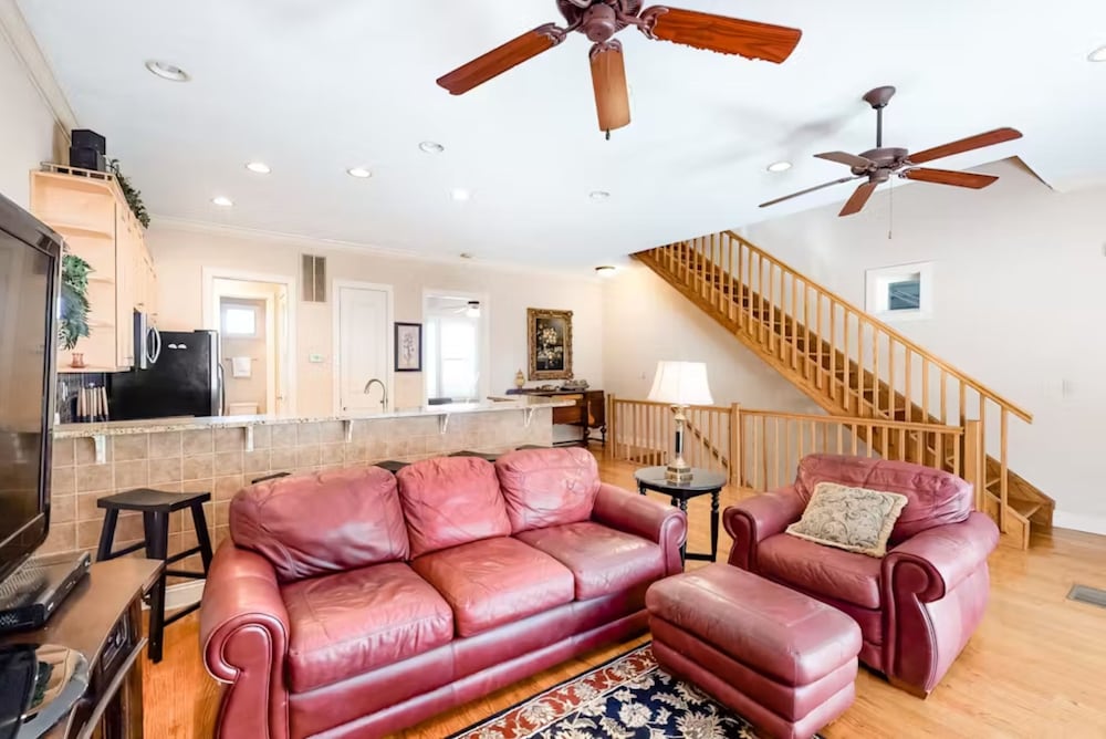 Serenity by the Sea! 4BR Retreat, Sleeps 12, Walk to Beach & Community Pool