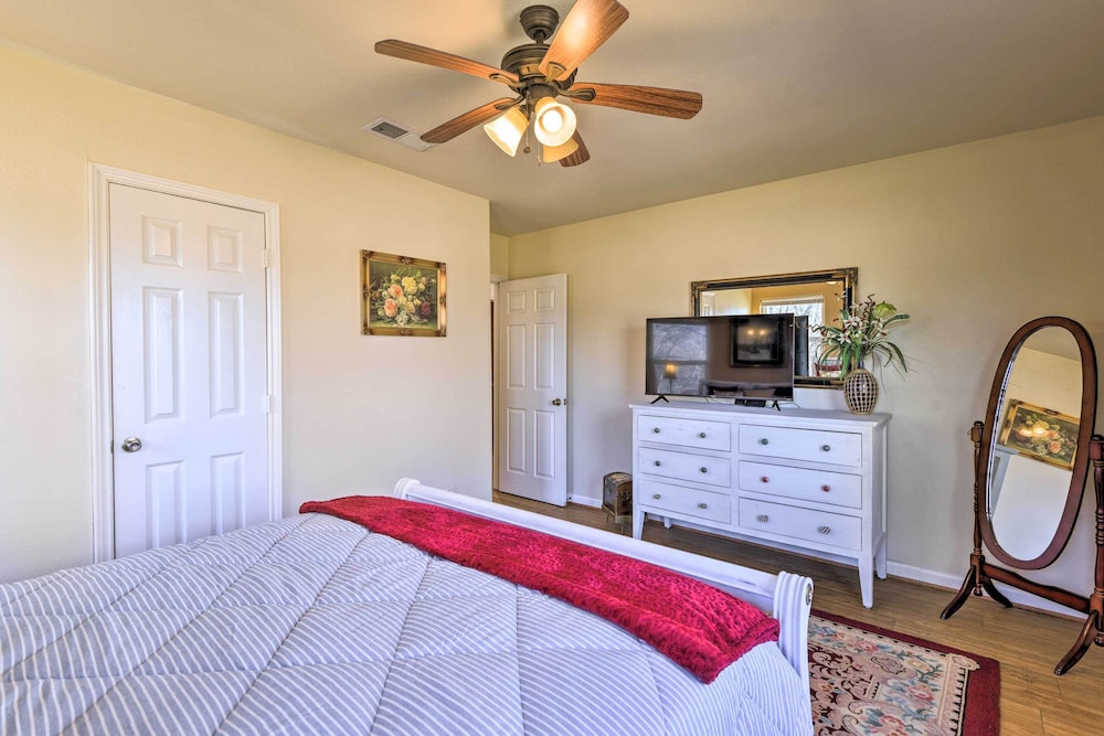 Charming Palmer Family Home on 5 Acres! view 5