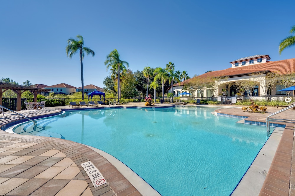 11 Mi to Disney: Pet-friendly Aviana Resort Home!