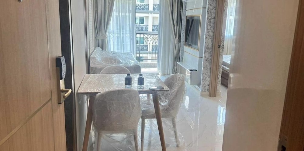 Stunning 1 bed Apartment in Lamung District