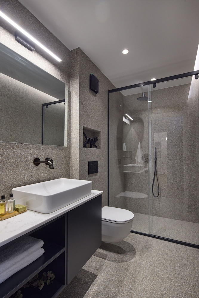 The Athenian Chic Elegant Residence in Kolonaki