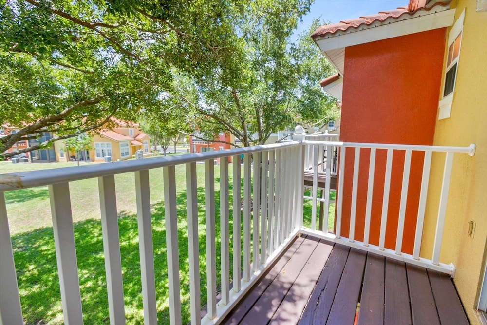 Emerald Island Resort 3 Bedroom Townhome Close to Disney! 3 Townhouse