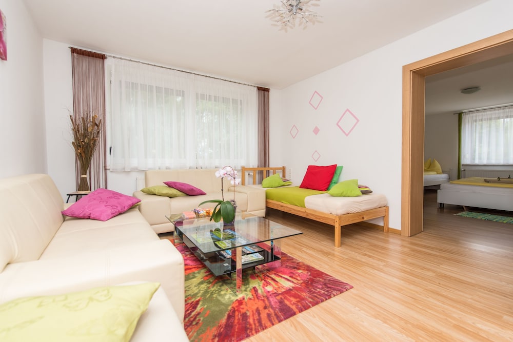 Zimmer Ferienwohnung Yassi