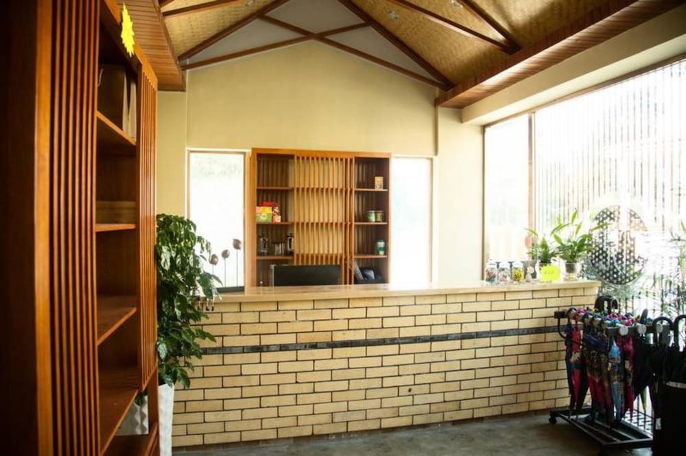 Yiyun Botique Inn Water Front Villa view 3