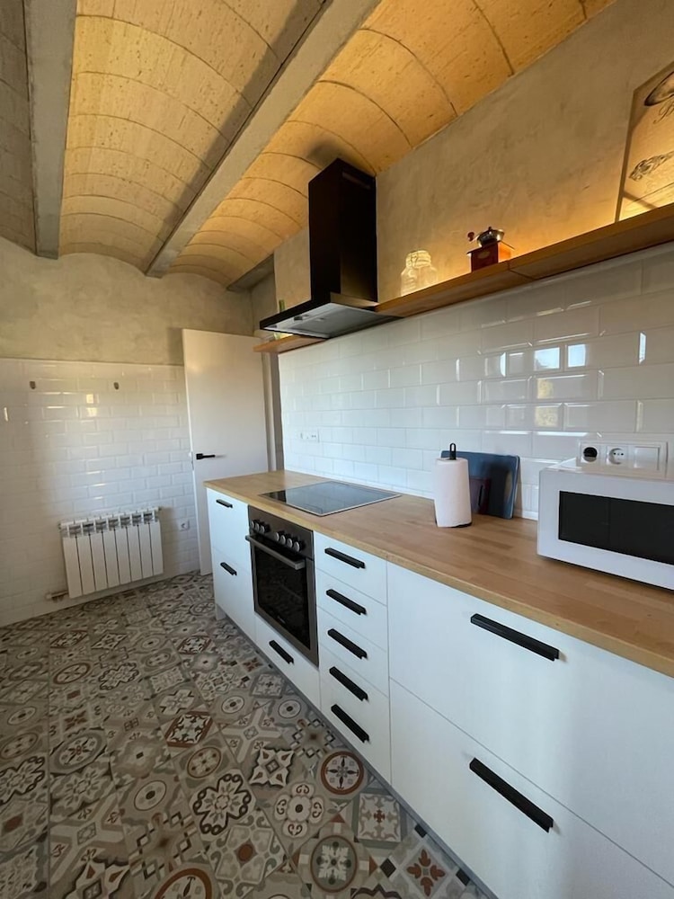 Casa de la Mestra - ALBERGA