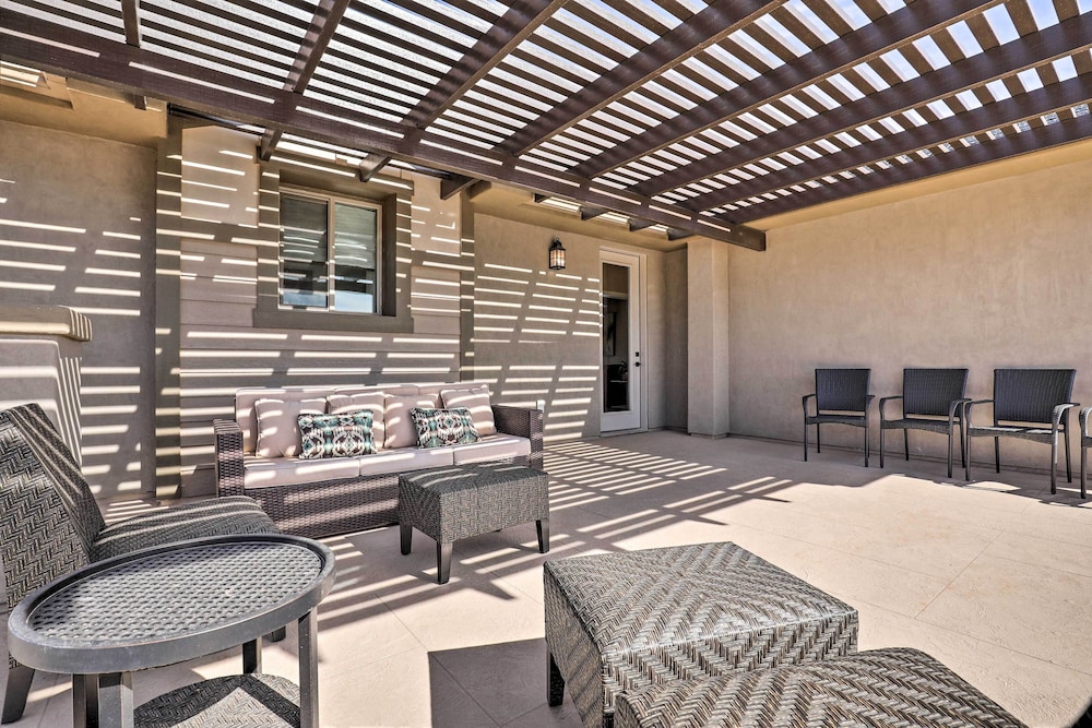 Newly Constructed Zion Village Townhome w/ Hot Tub