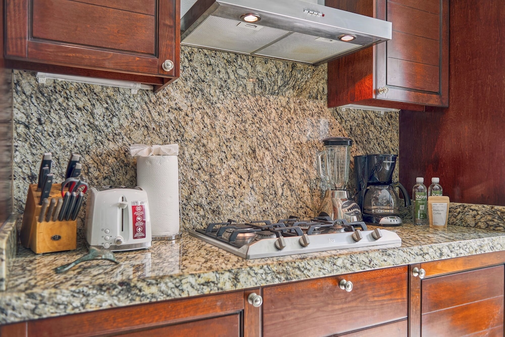 V399 by Naya Homes
