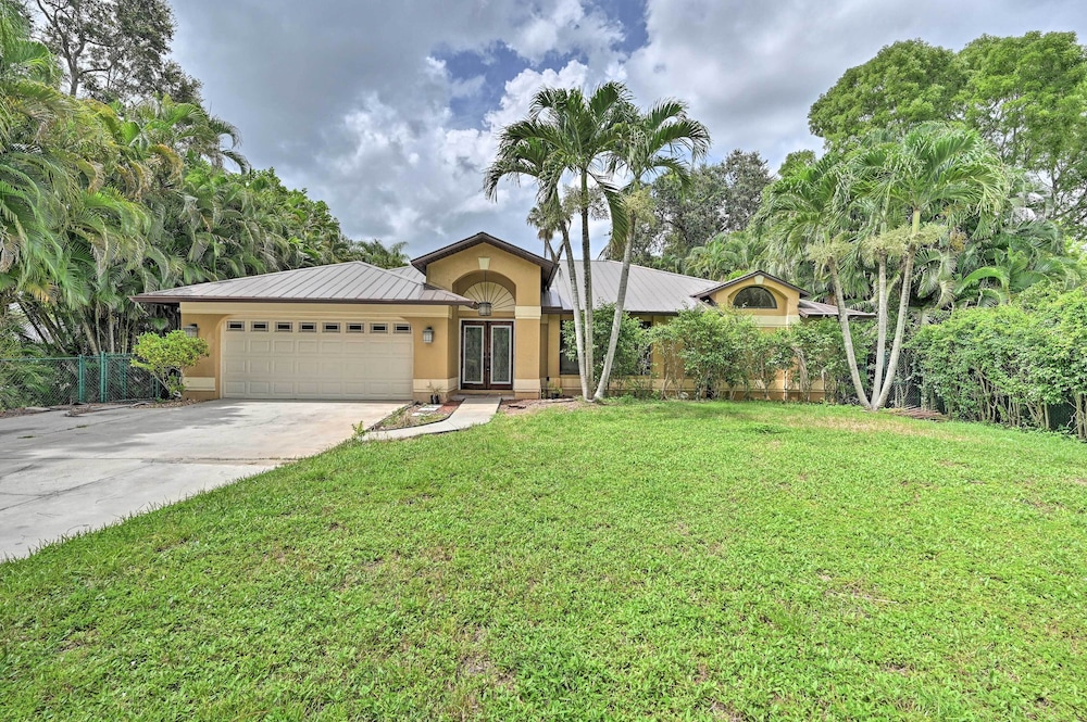 Lovely Naples Home: Backyard Oasis w/ Pool! view 2