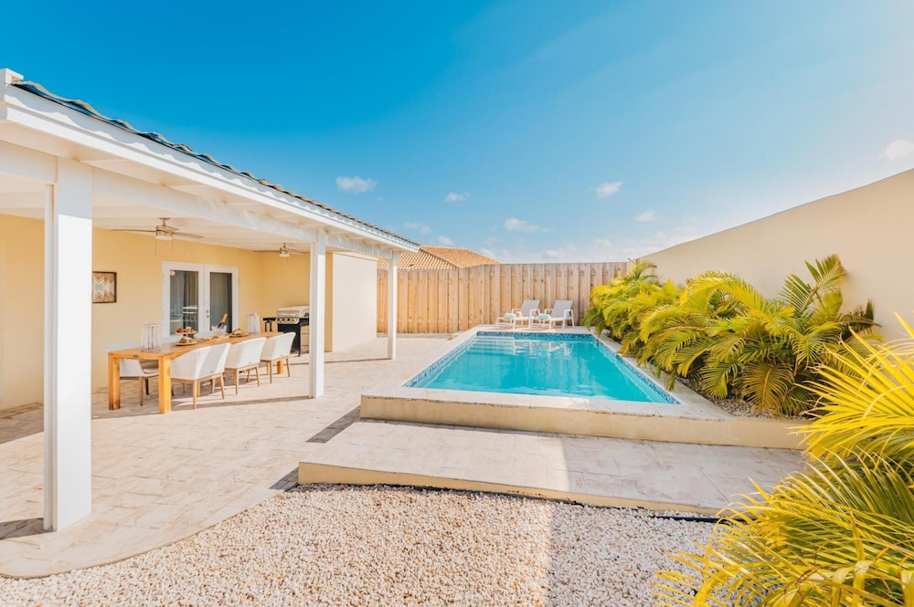Casa Monchi 2BR 2BA w Private Pool